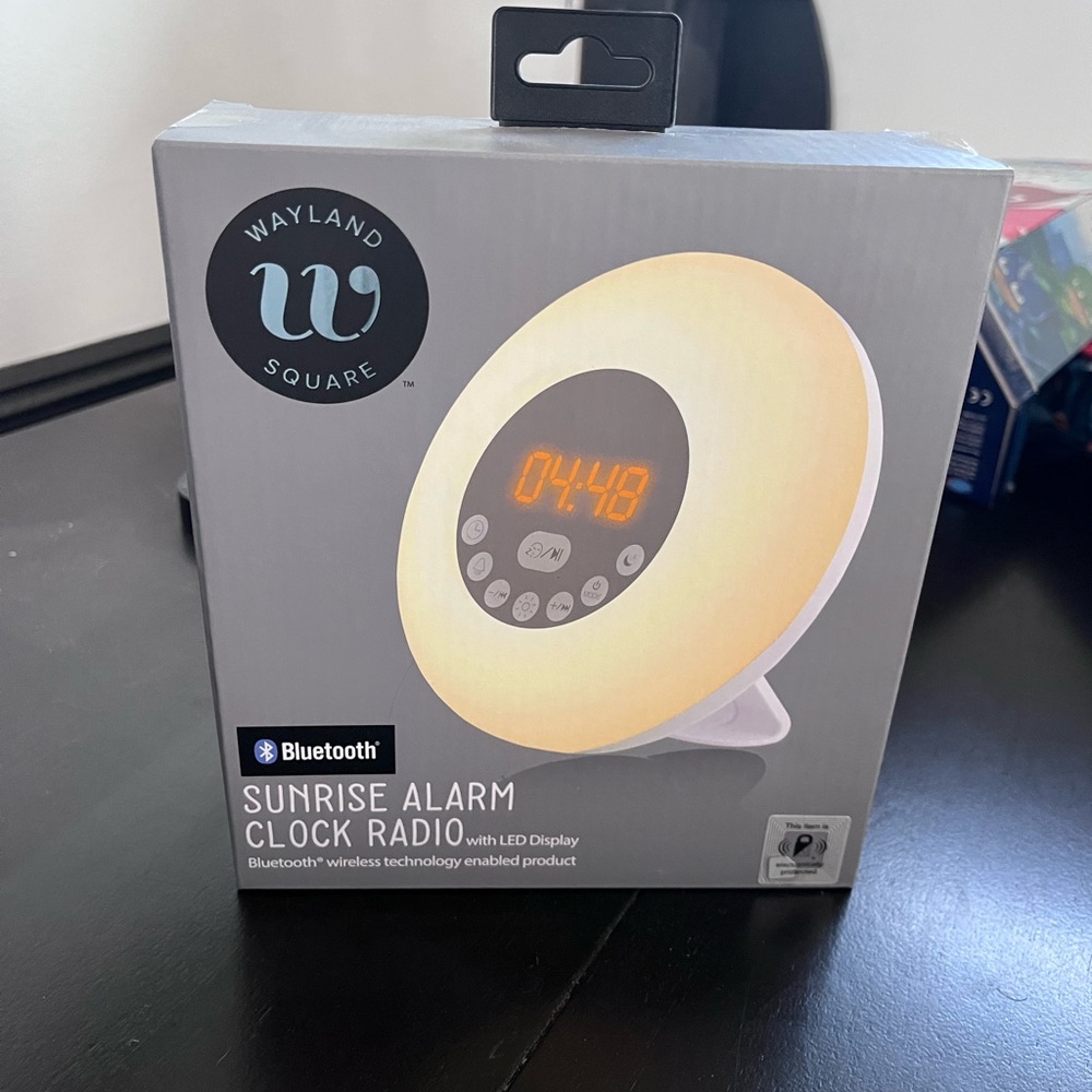 Wayland square Bluetooth sunrise alarm clock